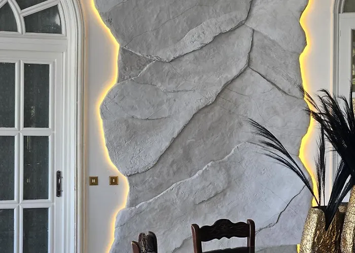 Palacio Penzion Marbella