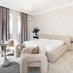 招待所 Palacio 3*