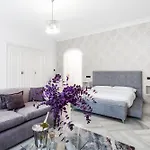Palacio 3* Marbella