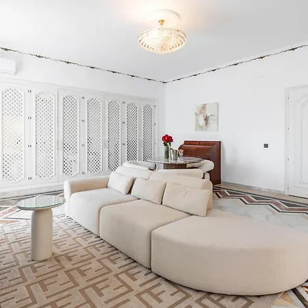 Palacio 3*